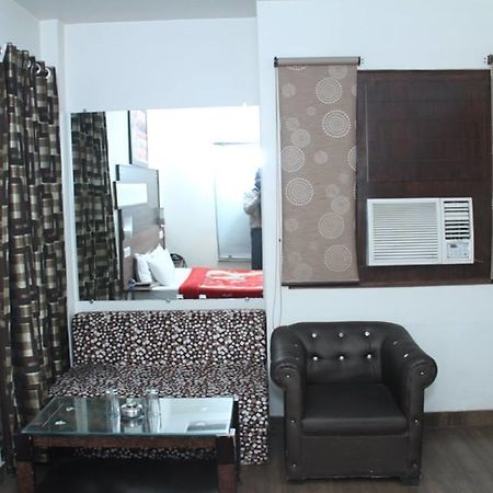 Dreamz Suites New Delhi Eksteriør billede